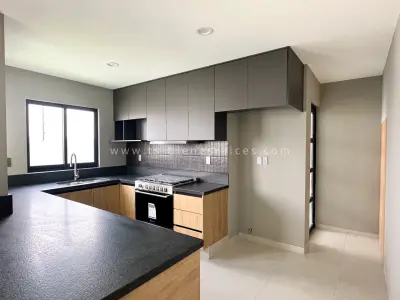 Casa en venta en El Marqués - foto 3