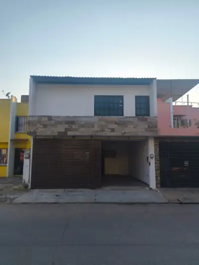 Vendo casa colinas de santo domingo
