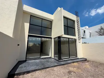 Casa en venta en El Marqués - foto 4