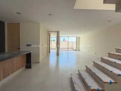 Casa en venta en El Marqués - foto 2