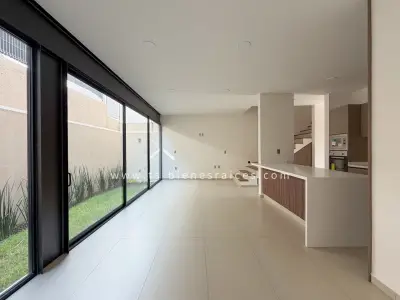 Casa en venta en Querétaro - foto 2