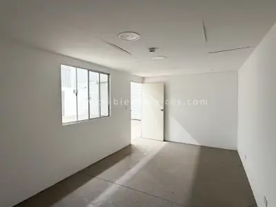 Local comercial en renta en El Marqués - foto 4