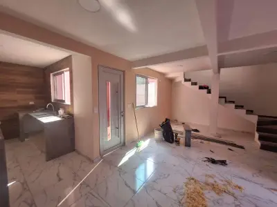 Casa en venta en Alvarado - foto 4