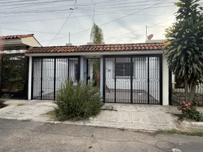 Casa renta de una planta ideal persona mayores