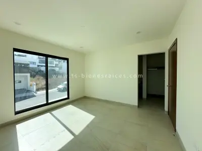 Casa en venta en El Marqués - foto 5