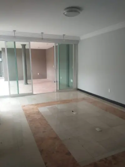Casa en venta en Zapopan - foto 4
