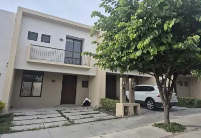 Hermosa casa en renta en arras norte | zona norte de León |