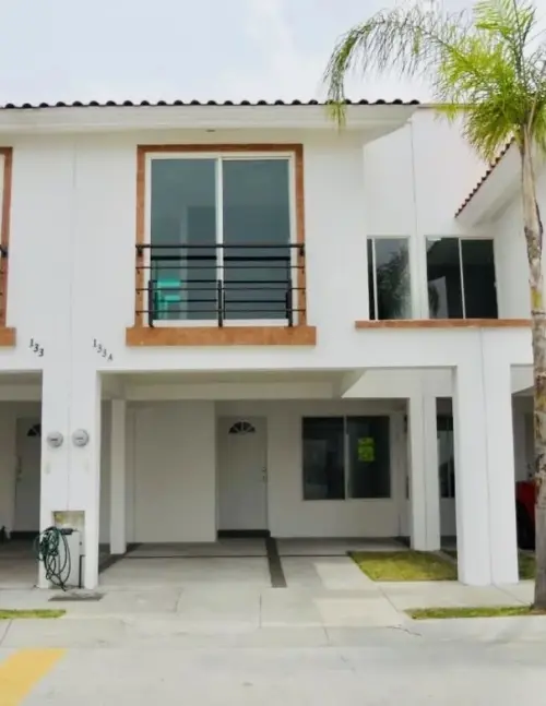 Linda casa en venta en jardines de los naranjos | excelente