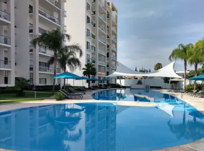 Hermoso departamento en renta Paraíso country club