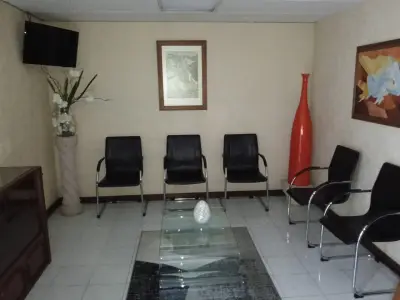 Consultorio en venta en Guadalajara - foto 4