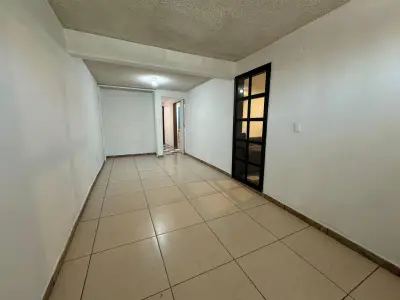 Casa en venta en Salamanca - foto 2