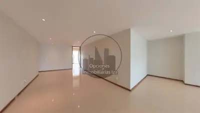Renta de departamento en av. Revolución