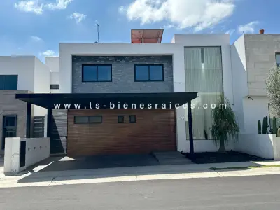 Casa en venta en misión san jeronimo sobre