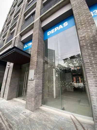 Local comercial en renta en Guadalajara - foto 3