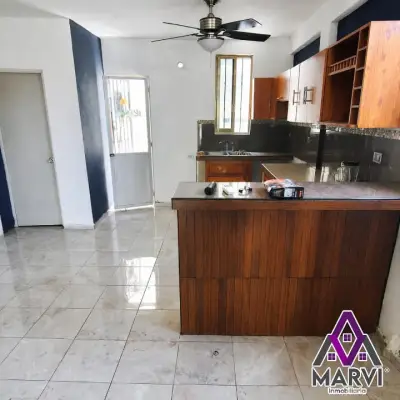 Casa en venta en Centro - foto 2