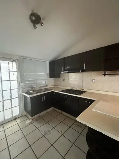 Casa en venta en León - foto 2