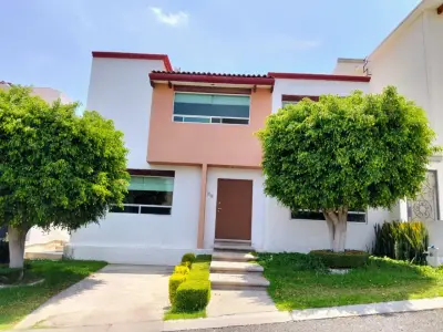 Casa en venta en Corregidora - foto 2