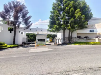 5 habitaciones,60 m2 de jardín.Tu hogar te espera