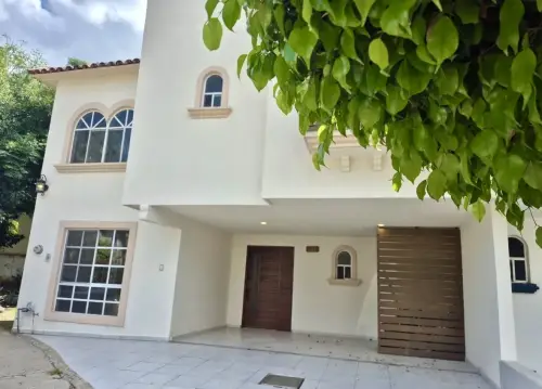 Casa en venta en León - foto 2