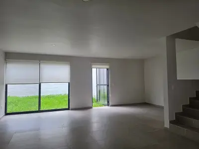Casa en venta en Tlajomulco de Zúñiga - foto 3