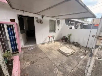 Casa en venta en Zapopan - foto 2