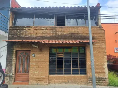 Casa en venta en la colonia atlas, Guadalajara