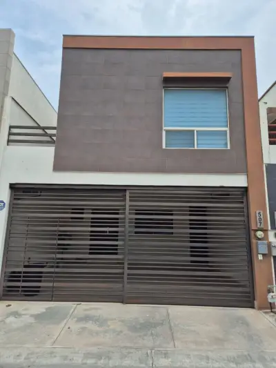 Se vende residencia en puerta de hierro logroña.Equípadisíma