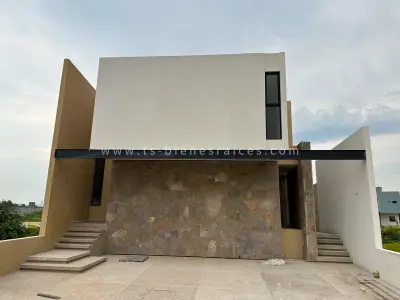 Venta casa nueva en Corregidora hacienda carlota