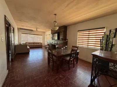 Casa en venta en Hermosillo - foto 2