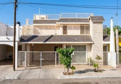 Casa en venta en Hermosillo - foto 2