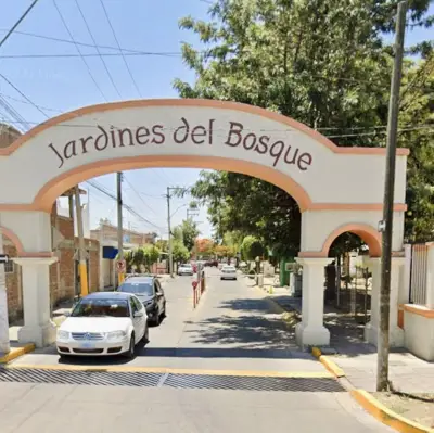 Bonita casa en venta en circuito jardines del bosque | fren