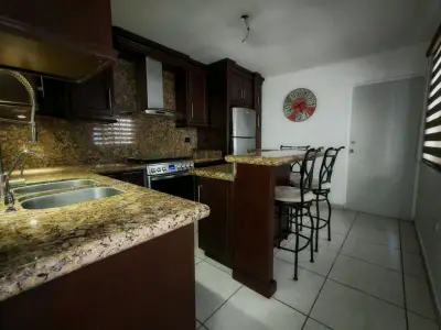 Casa en venta en Hermosillo - foto 2
