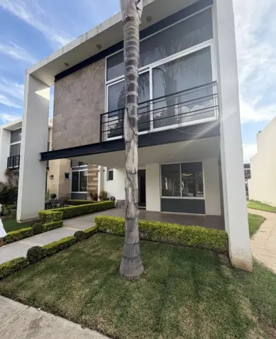 Casa en renta en soberna residencial | cerca de ibero, lux,