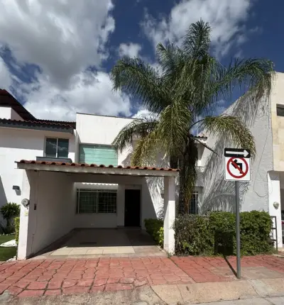 Casa en renta en fraccionamiento piamonte | frente a área ve