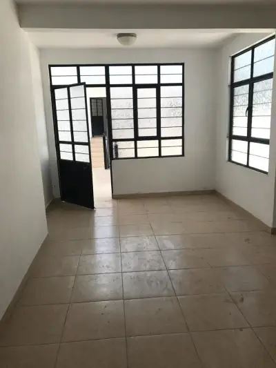 Casa en renta en Silao de la Victoria - foto 4