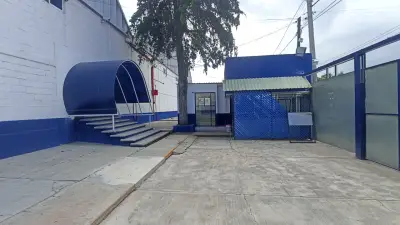 Bodega en renta cerca de galerías Toluca