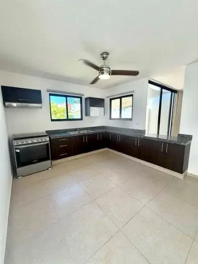 Casa en renta en Conkal - foto 4