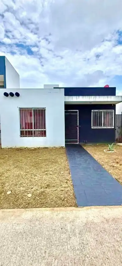 Casa en Fracc. Los Héroes