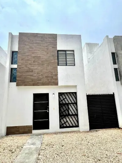 Casa en Esmeralda Residencial