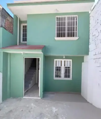 Casa en venta disponible en colonia casa blanca