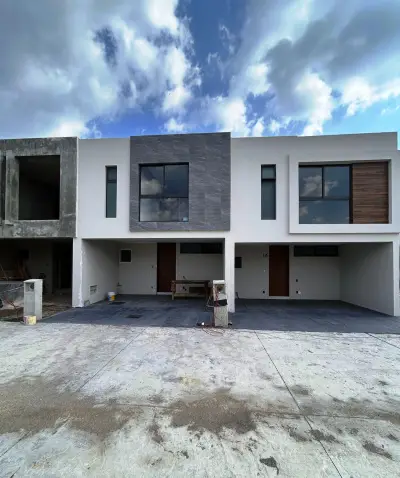 Casa en venta en Zapopan - foto 2