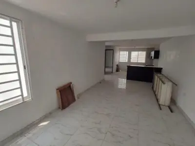 Casa en venta en Banderilla - foto 3