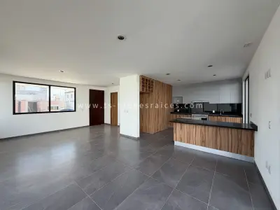 Casa en venta en El Marqués - foto 2