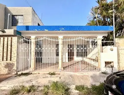 Casa en Fracc. Las Águilas