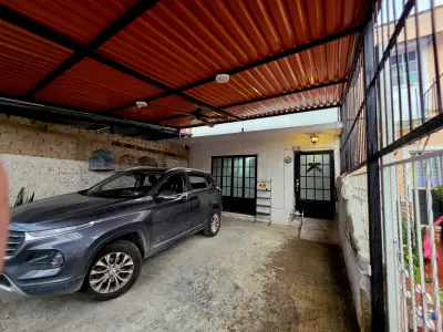 Casa en venta en Guadalajara - foto 2