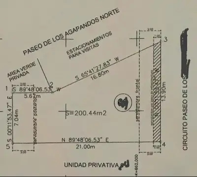 Terreno en venta a ina cuadra del parque metropolitano
