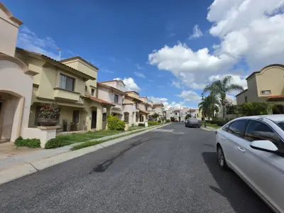 Casa en venta en Unión de Tula - foto 2