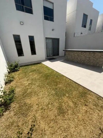 Casa en renta en Torreón - foto 4