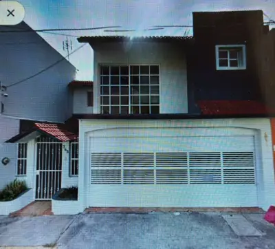 Amplia casa en venta
