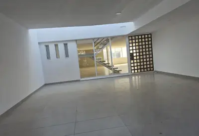 Casa en venta en León - foto 2